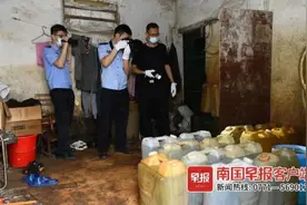 自制“偷油神器”，几十秒就偷光！南宁9名“油耗子”被抓获图片