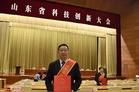 我们对科技创新的重视是刻在骨子里的——访山东省科技最高奖获得者，鲁南制药集团党委书记、董事长、总经理张贵民图片