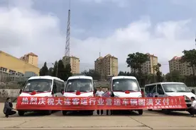 依维柯欧风批量交付大连客运，每一次出行都是心动之旅图片