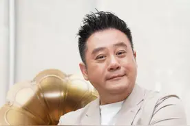 是“非凡哥”麦长青，也是广州仔图片