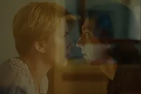 合租式爱情，大城市打工人的智慧图片