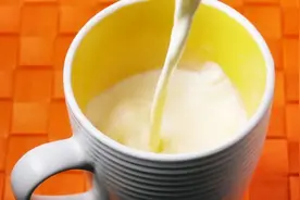 鲜牛奶、纯牛奶、早餐奶、调制乳……有啥区别？图片