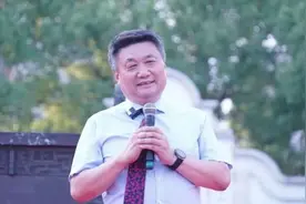 “网红校长”唐江澎的毕业寄语又火了！他的这番话对每个孩子都适用图片