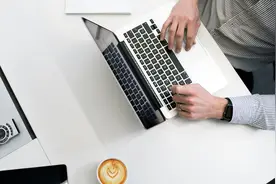 工作交接中的“交”与“接”图片