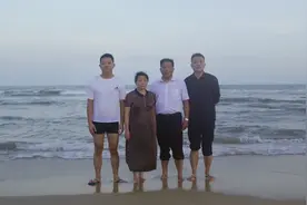 豆瓣9.4，《人生第二次》：推开世界的门，看那些不惧重来的人图片