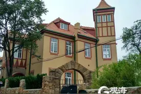 青岛将再开放10处名人故居，拟在东方饭店广场周边打造早期文化名人群雕像图片