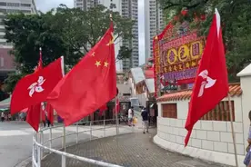 普通话能大声讲、“反中”传单已看不到，香港时隔三年已大变样图片
