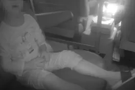 杭州小萌娃走丢，一句话逗乐救援民警：等我越长越高，就能当警察啦图片