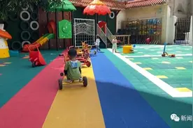 5岁男孩被遗弃在幼儿园最新进展：孩子母亲找到了图片