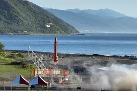 台媒：台湾类卫星载具火箭2分钟后落海图片