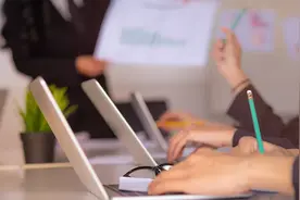 大家关注｜我国中小学教师职称制度改革：历程、特征与启示图片