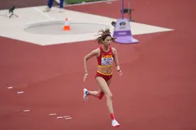 （田径世锦赛）（4）陆佳雯无缘女子跳高决赛图片