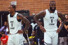 詹姆斯德罗赞德鲁联赛集锦 42+16/30+14图片