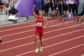 世锦赛上王嘉男上演“绝杀”，中国跳远实现“金牌梦”图片
