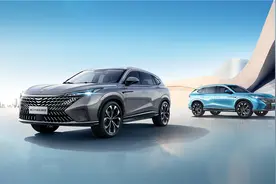 试驾｜第三代荣威RX5：全面进化中，滑移屏和水晶挡把最抢风头图片