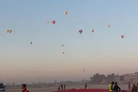 埃及热气球相撞致2人受伤！当地曾发生多起涉中国公民事故图片