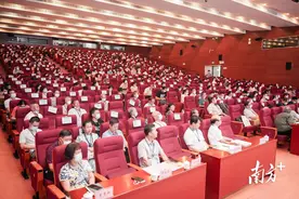 鲁迅长孙周令飞：祖母许广平在家经常说粤语，对萝卜糕、龙虱印象深刻图片