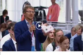 普京推荐国产“伊万茶”：比可乐好多了，可乐都是化学物质图片