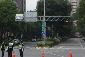 台北开展大规模防空演习，台媒：警报响起后“瞬间空城”图片