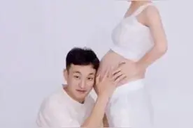 民警带女嫌疑人产检时偶遇孕妻，这尴尬又微妙的气氛图片
