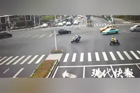 13岁姐姐骑电动车送6岁弟弟上课，把民警吓一跳图片