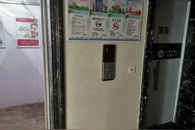 胆战心惊！台州一小区业主遭遇电梯坠降、困人，62部电梯几乎都坏过...图片