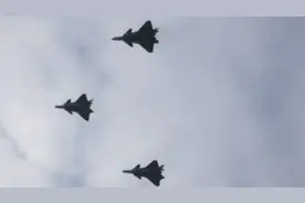 科技强军这十年：“20”家族纷纷换装“中国心”图片