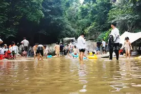 玉林这些“网红”玩水地火了？警方提醒...图片