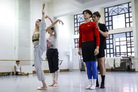 舞剧《小美人鱼》中央芭蕾舞团首演十周年纪念演出8月上演图片