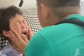 军人爸爸刚休假就接到电话马上归队，发高烧儿子哭喊着给爸爸送别图片