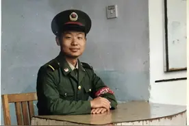 换下军装穿上制服 戎装虽改初心不变【他们退伍不褪色 守护您的出行】图片