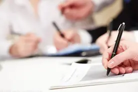 太太死于“自然疗法”，原三甲医院医生竟继续以迷信手段为人治癌症图片