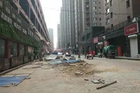 沈阳景星花园小区外出现多口深井，这是干啥的？图片