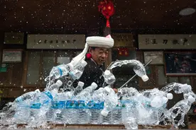 （文化）（8）四十余载锻一物 户撒刀匠传匠心图片