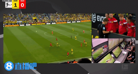 门将禁区外手接球被罚下！赫拉德茨基：我以为球在禁区内图片