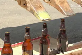 消防员里也有挖掘机高手图片