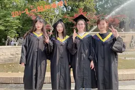 四朵金花齐绽放！图片