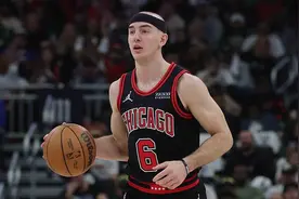 盘点上赛季25位身穿6号球衣的球员图片