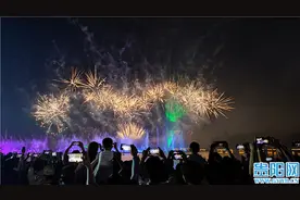 花溪区打造夜经济亮点系列报道② 天河潭：夜空添浪漫 逆境觅生机图片