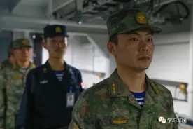 战地晋衔！深蓝大洋见证荣耀时刻图片