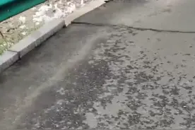 降雨致G6高速公路路面塌陷 部分路段进行紧急通行管制图片