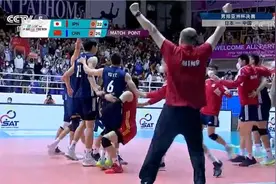 中国男排击败日本，时隔十年再夺亚洲杯冠军图片