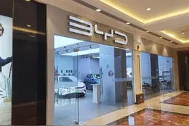 比亚迪提车难引发投诉：承诺三个月，一等快一年！究竟等多久要说清楚图片