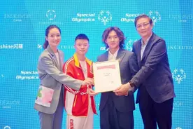中国单板滑雪运动员苏翊鸣出任国际特殊奥林匹克东亚区大使图片