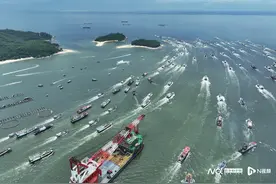 冲啊！数百渔船浩浩荡荡乘风破浪，组图直击南海开渔图片