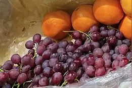 无籽葡萄吃不得？葡萄“白霜”是残留农药？权威答案来了图片