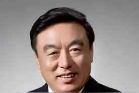 马蔚华：科技革命不是单枪匹马就闯上去了丨科创访谈图片