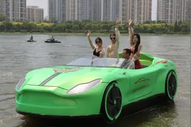 “淮滨造”！全国第一艘水上超跑在山东临沂试航圆满成功图片