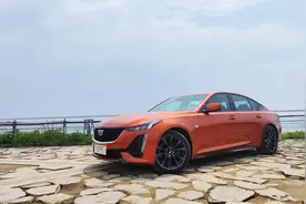 变道辅助功能让人惊喜，凯迪拉克CT5铂金超级辅助驾驶版体验图片