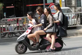 图集 | 郑州记忆：这十年的电动车，从无序到规范图片